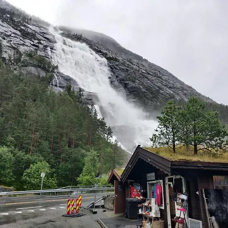 Gjestgiverier Relax Center Vikedal
